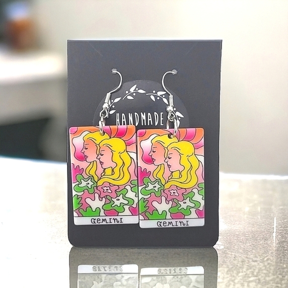 Unique Handcrafted Zodiac Gemini Earrings - Picture 1 of 3